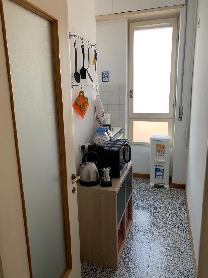 Monolocale Con Vista Su Milano Apartment Exterior photo